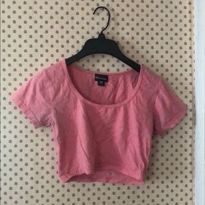 FREE WITH PURCHASE 🌸 Light pink crop top